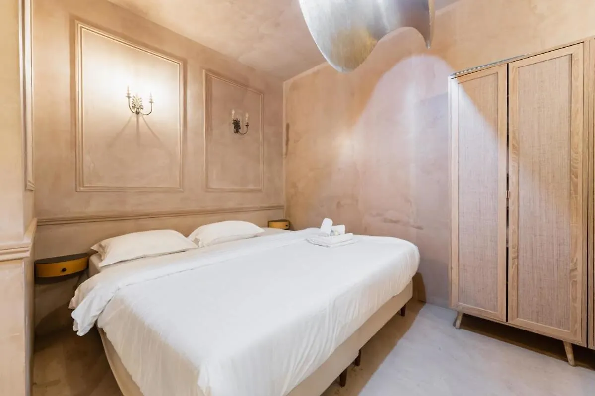 Grand Loft Au Style Raffine - Paris 13 - 3P Apartment France